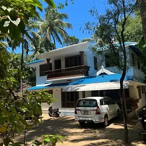 vyshnavi-home-stay.kerala-hotels.net/